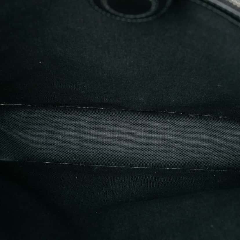 Gucci GG Supreme Convertible Soft Tote Black Canvas Very good condition - Model View