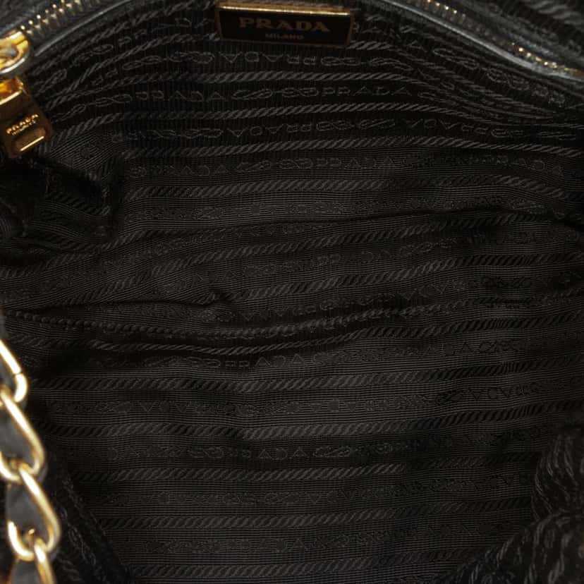 Prada Impuntu Tessuto Chain Flap Shoulder Bag Black Very good condition - Model View