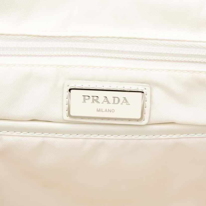 Prada Tessuto Signaux Backpack White Very good condition - Box View