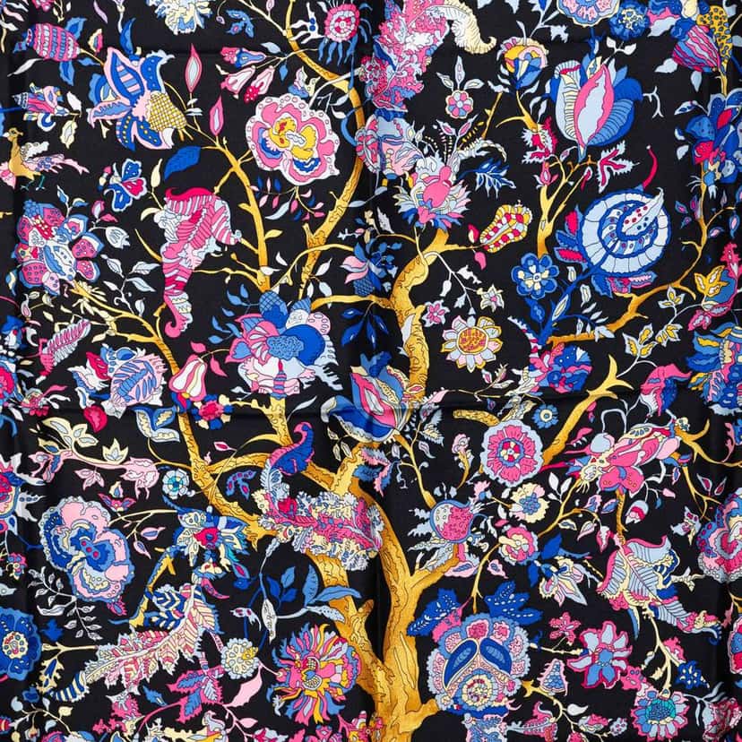 Hermès Fantaisies Indiennes Silk Scarf 90 Black Silk Good condition - Back View