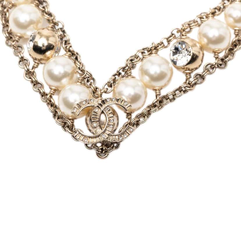 Chanel CC Gold Plated Rhinestone Faux Pearl Chain Choker Necklace Gold Metal Good condition - Front View