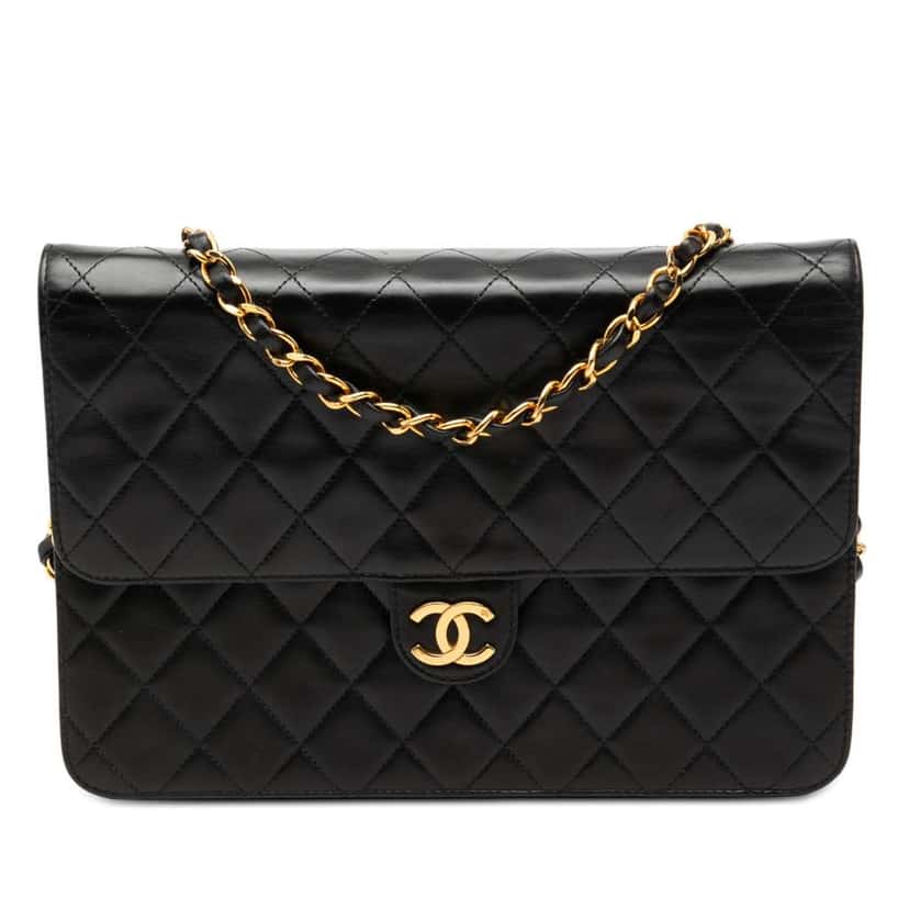 Chanel Medium CC Quilted Lambskin Single Flap Black Leather Very good condition - Front View