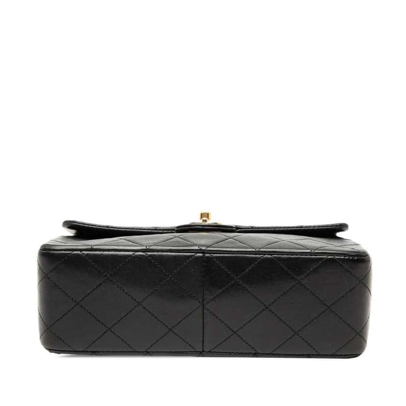 Chanel Small Square Quilted Lambskin Flap Black Leather Very good condition - Inside View