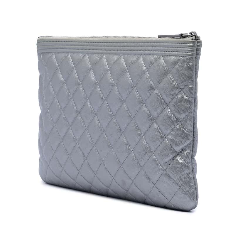 Chanel Medium Quilted Caviar Boy O Case Clutch Silver Leather Very good condition - Back View