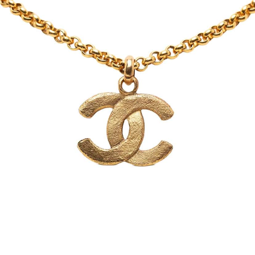 Chanel Gold Plated CC Pendant Necklace Gold Metal Very good condition - Front View