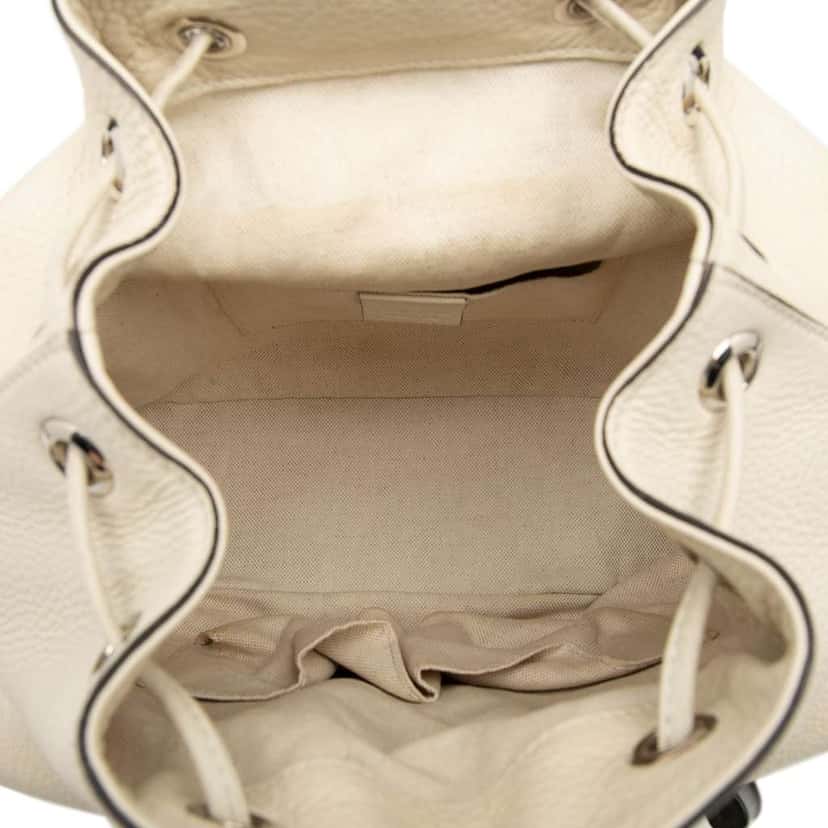 Gucci Leather Bamboo Tassel Backpack White Leather Very good condition - Model View