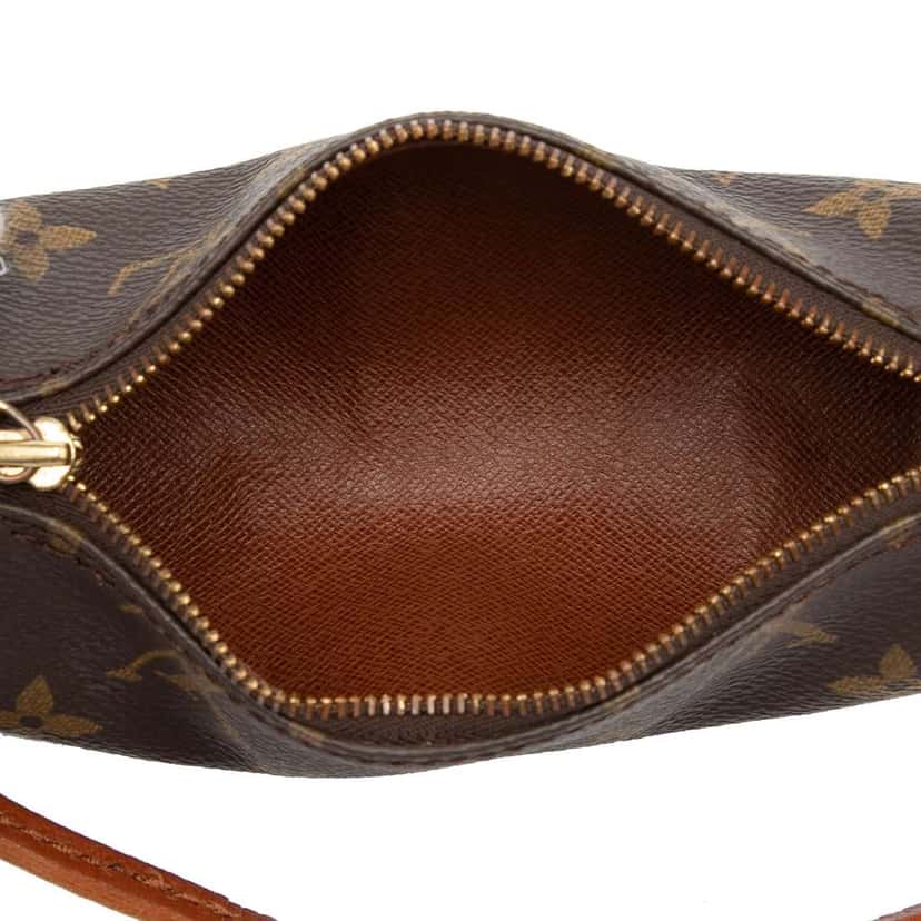 Louis Vuitton Monogram Papillon Pochette Brown Very good condition - Model View