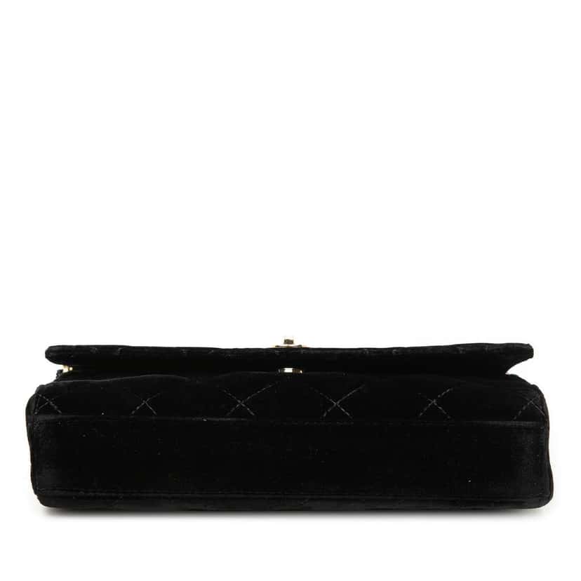 Chanel CC Quilted Velvet Chain Shoulder Bag Black Velvet Very good condition - Inside View