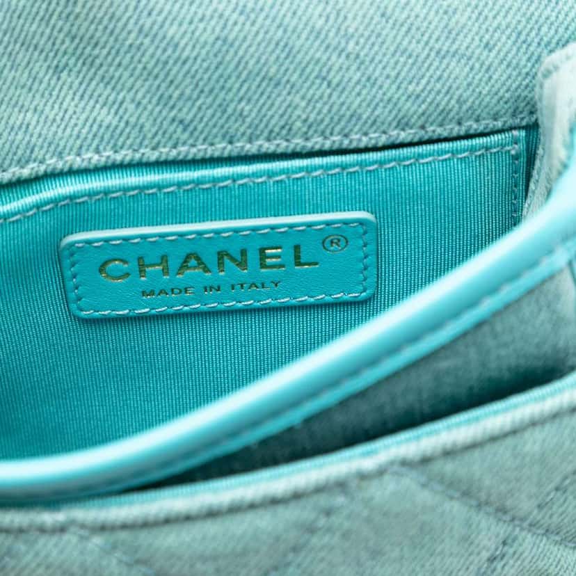 Chanel Mini CC Quilted Denim Crossbody Blue Denim Very good condition - Box View