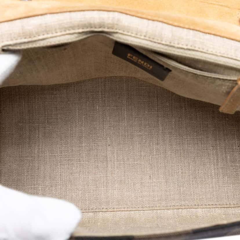 Fendi Leather and Pequin Canvas Silvana Satchel Brown Leather Very good condition - Model View