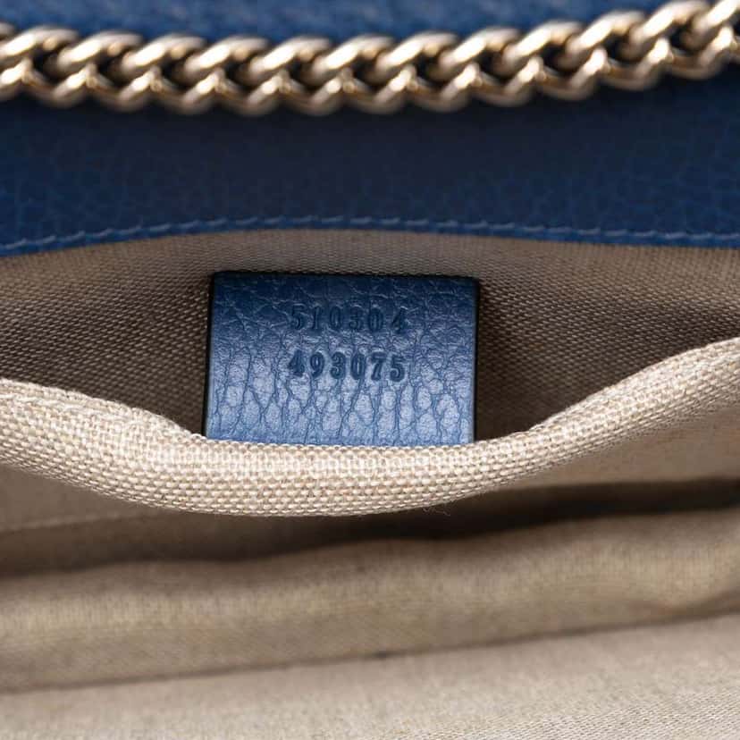 Gucci Small Dollar Calfskin Interlocking G Crossbody Blue Leather Very good condition - Box View
