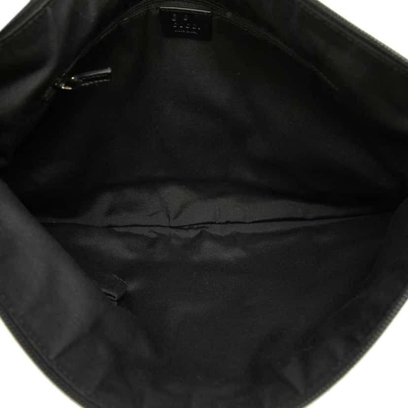 Gucci Canvas Crossbody Black Canvas Very good condition - Model View