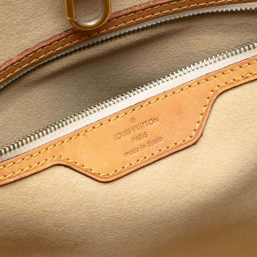 Louis Vuitton Damier Azur Hampstead MM White Good condition - Box View