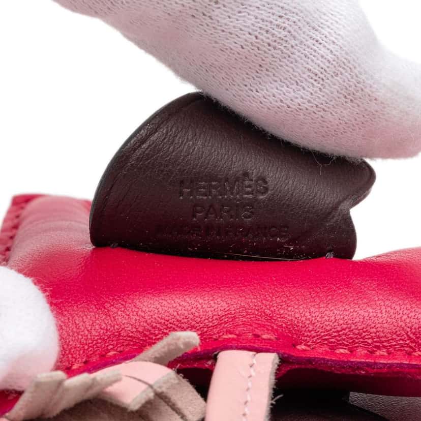 Hermès Milo Lambskin and Swift Grigri Rodeo Pegase Bag Charm PM Pink Leather Very good condition - Inside View