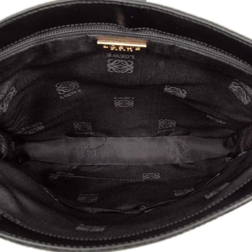 Loewe Anagram Canvas Shoulder Bag Black Canvas Very good condition - Model View