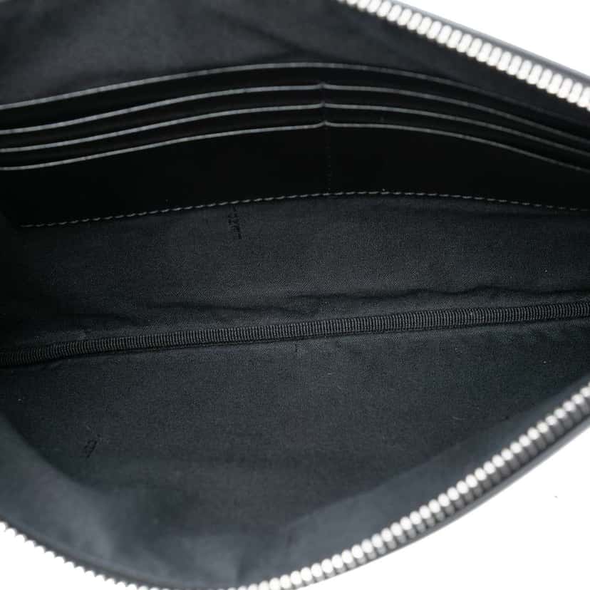 Fendi Zucchino Canvas Flat Clutch Black Canvas Very good condition - Model View