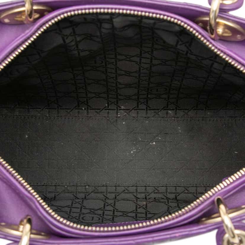 Dior Large Lambskin Cannage Lady Dior Purple Leather Very good condition - Model View
