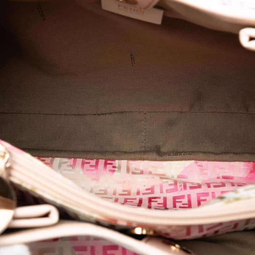 Fendi Zucchino Canvas Floral Tote Brown Canvas Very good condition - Model View