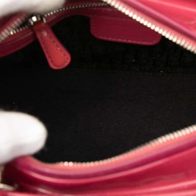 Dior Medium Patent Cannage Lady Dior Pink Leather Very good condition - Model View