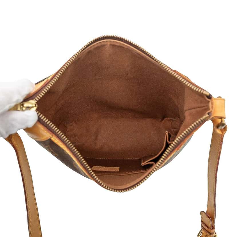 Louis Vuitton Monogram Odeon PM Brown Very good condition - Model View