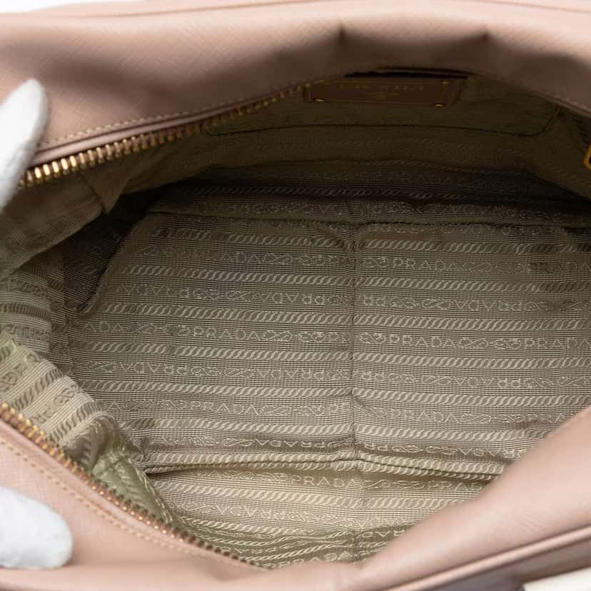 Prada Small Bicolor Saffiano Square Bauletto Satchel Pink Leather Very good condition - Model View