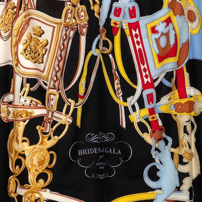 Hermès Brides de Gala Applique Pique Cashmere Silk Shawl 140 Black Wool Good condition - Back View