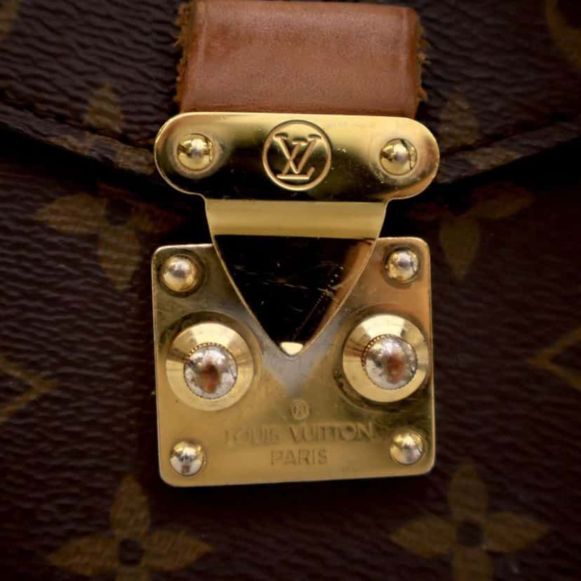 Louis Vuitton Monogram Pochette Metis Brown Very good condition - Box View