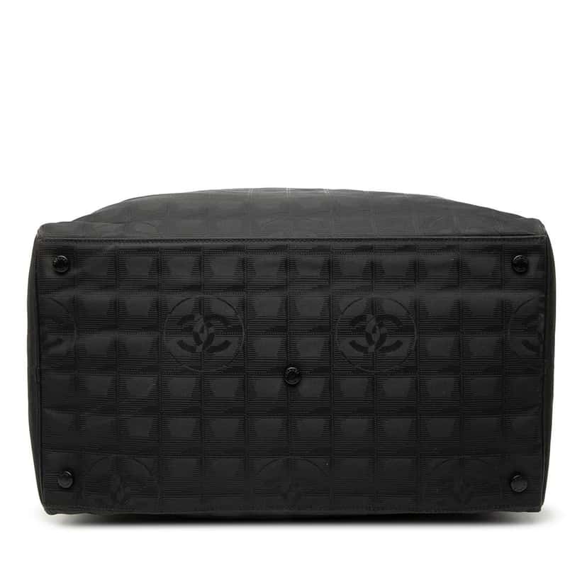 Chanel New Travel Line Nylon Travel Bag Black Very good condition - Inside View