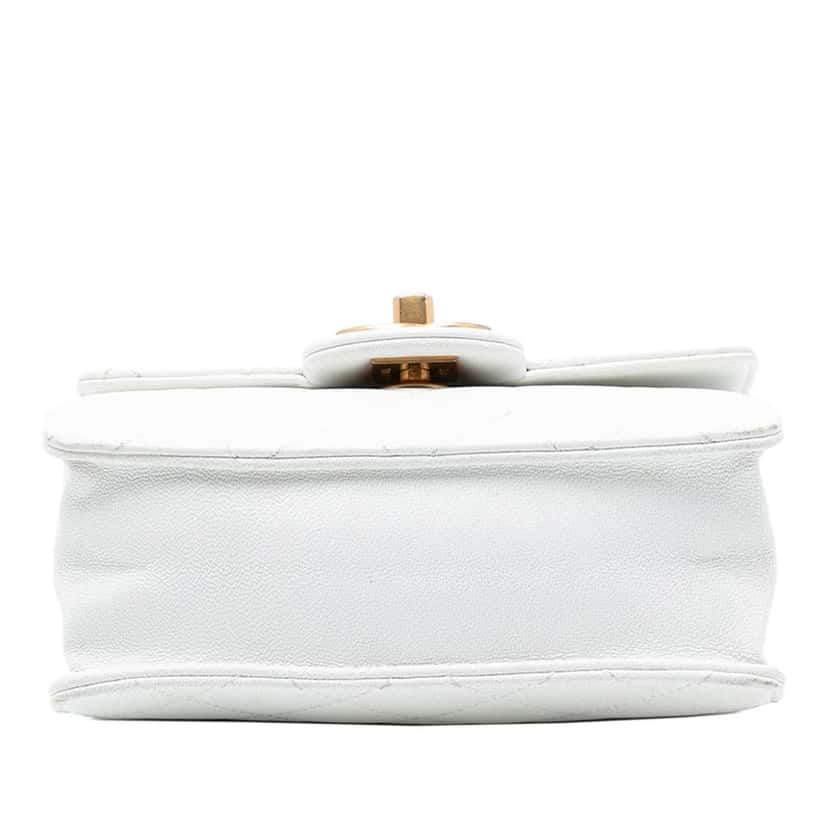 Chanel Small Quilted Lambskin Chic Pearls Flap White Leather Very good condition - Inside View