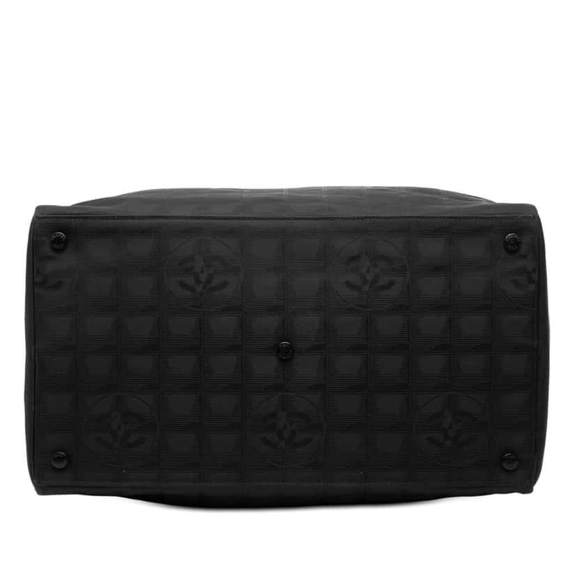 Chanel New Travel Line Nylon Travel Bag Black Very good condition - Inside View