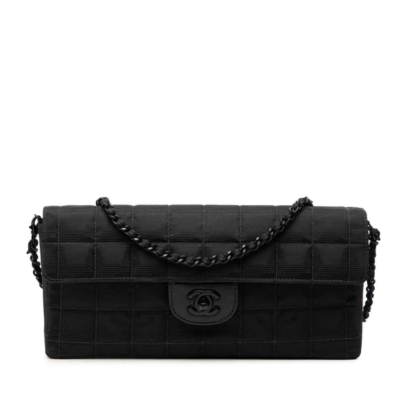 Chanel New Travel Line Nylon East West Flap Black Very good condition - Front View