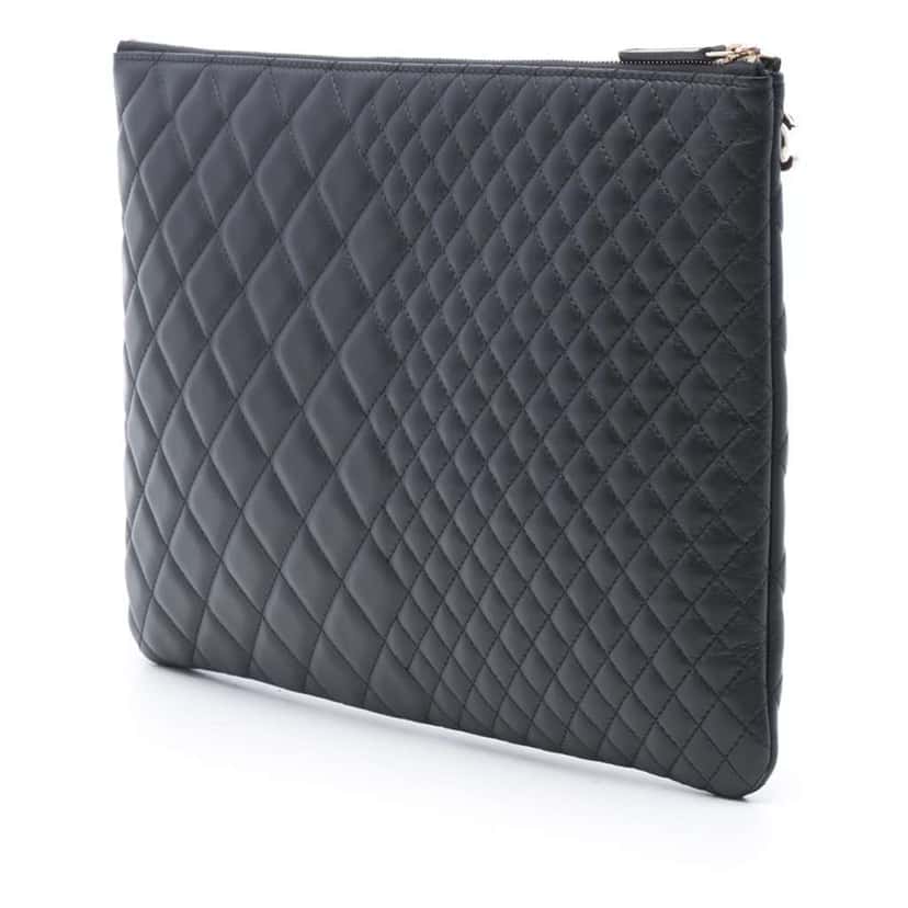 Chanel Large Bi Quilted Lambskin O Case Clutch Black Leather Very good condition - Back View