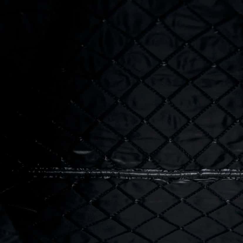Chanel Large Bi Quilted Lambskin O Case Clutch Black Leather Very good condition - Model View