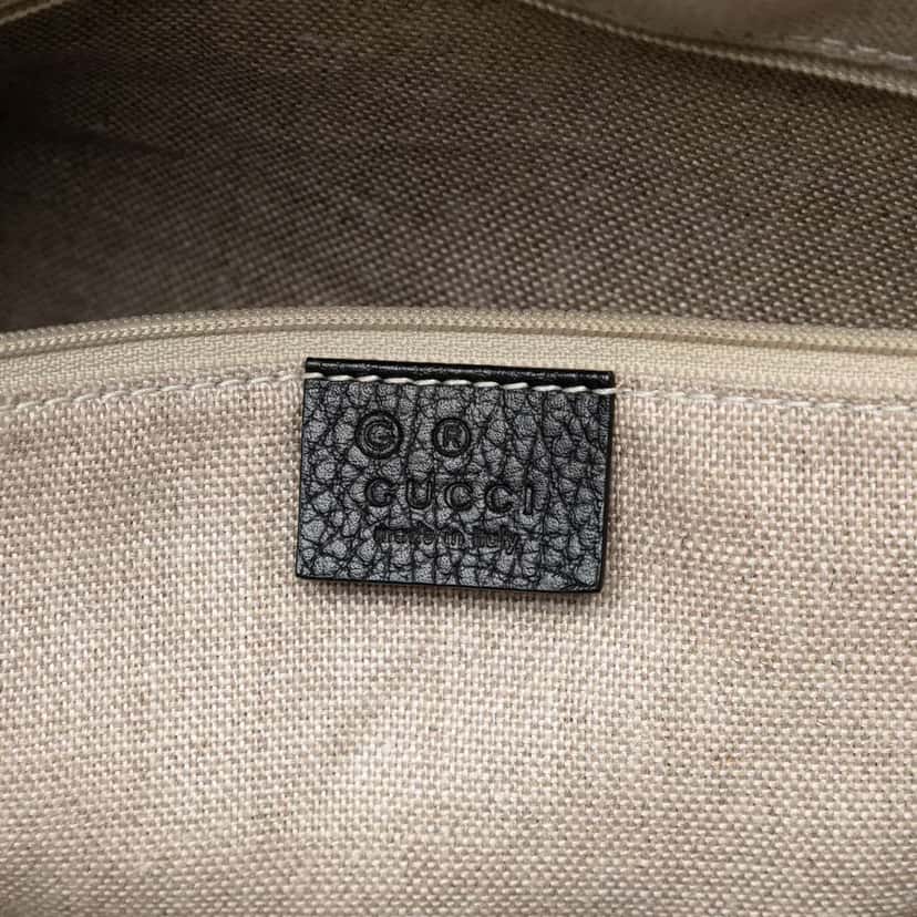 Gucci Medium Leather GG Charm Dome Satchel Black Leather Very good condition - Box View