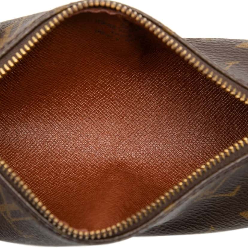 Louis Vuitton Monogram Papillon Pochette Brown Very good condition - Model View