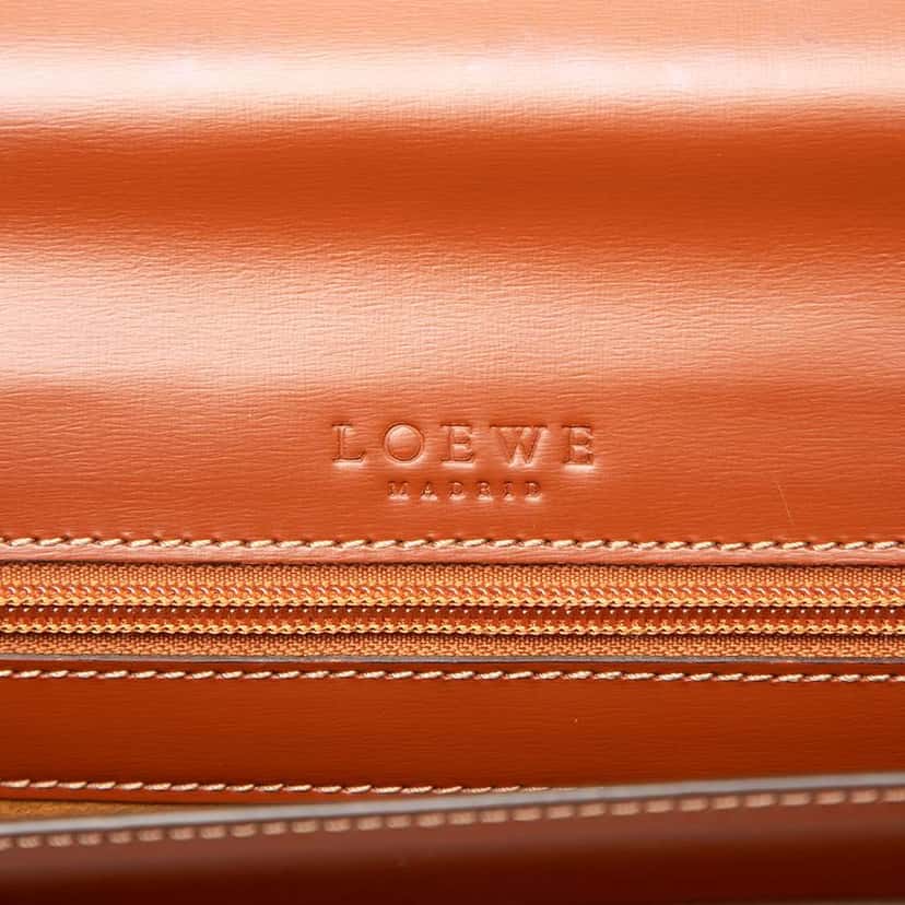 Loewe Leather Business Bag Brown Leather Very good condition - Box View