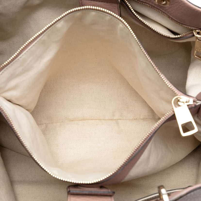 Gucci Large Calfskin Bamboo Shopper Satchel Pink Leather Very good condition - Model View