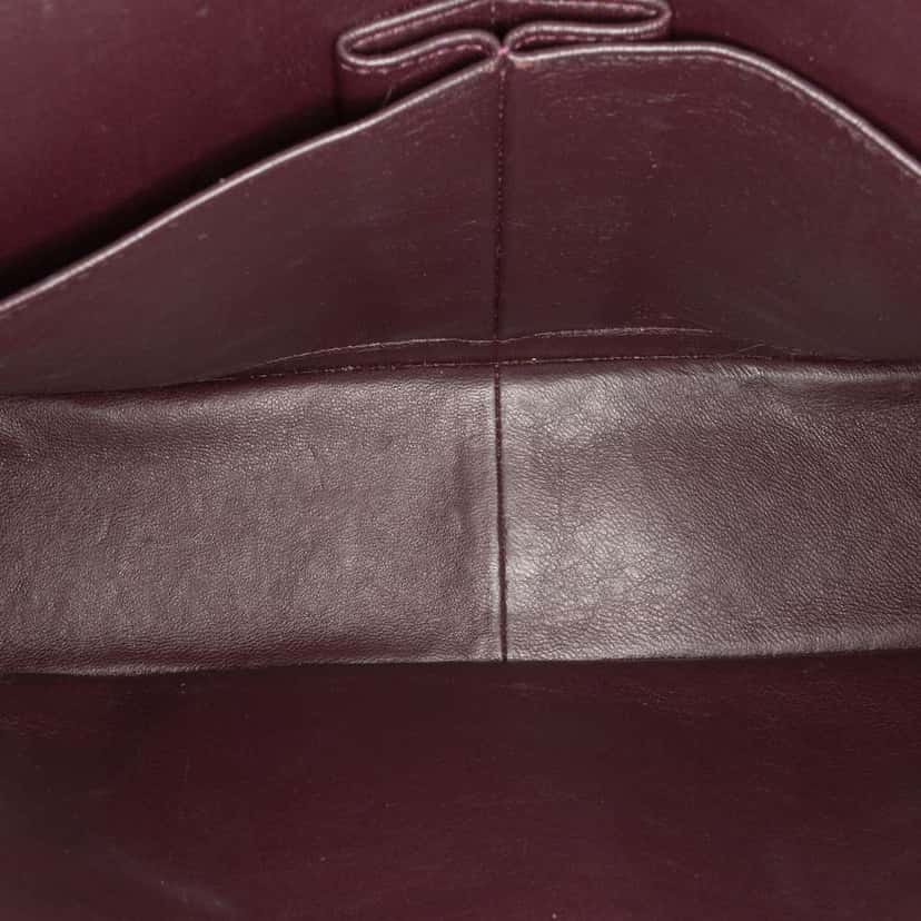 Chanel Jumbo Classic Lambskin Double Flap Purple Leather Very good condition - Model View