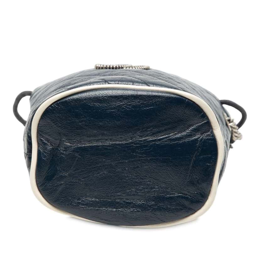 Gucci Mini GG Marmont Matelasse Diagonal Leather Torchon Bucket Bag Blue Leather Very good condition - Inside View