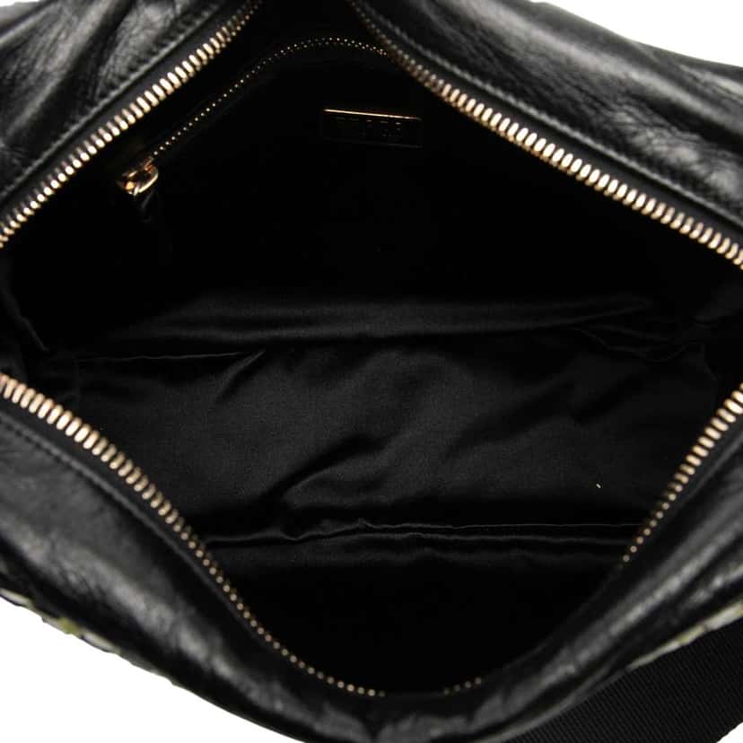 Prada Leather Perspective Cubes Shoulder Bag Black Leather Very good condition - Model View