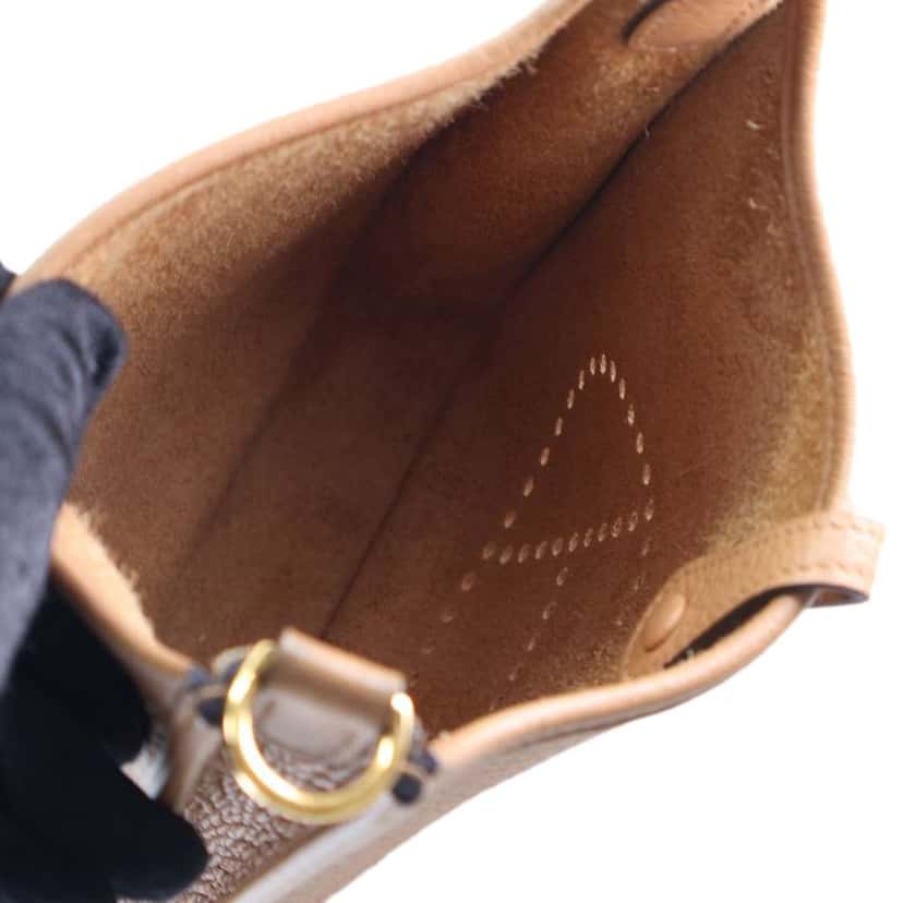 Hermès Clemence Evelyne TPM 16 Brown Leather Very good condition - Model View