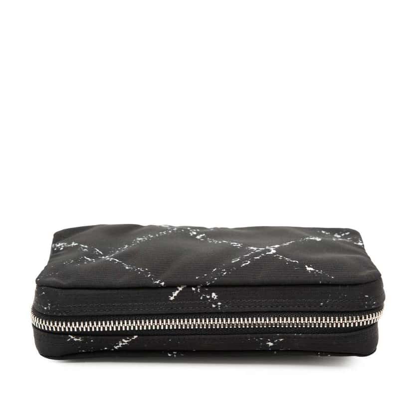 Chanel Old Travel Line Nylon Pouch Black Good condition - Inside View