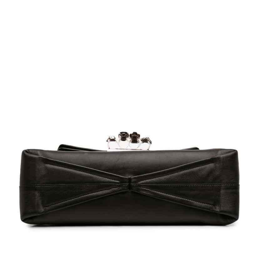 Alexander Mcqueen Large Calfskin Skull Knuckle Duster Fold Over Clutch Black Leather Good condition - Inside View