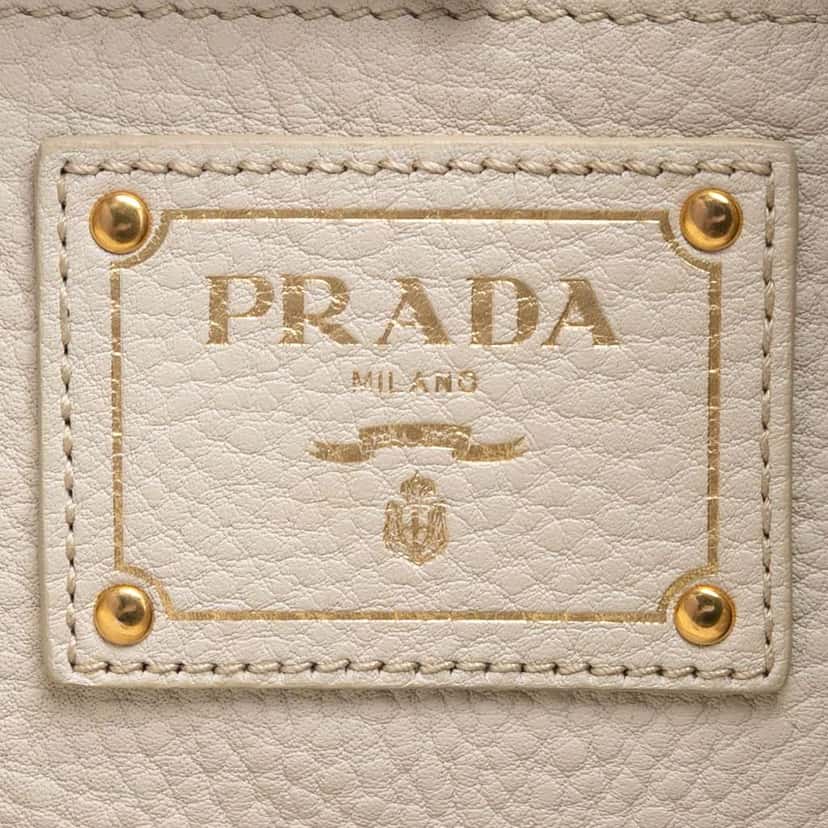Prada Vitello Daino Side Zip Open Convertible Tote White Leather Very good condition - Box View