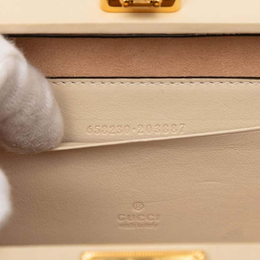 Gucci Leather Interlocking G Crossbody Brown Leather Good condition - Box View