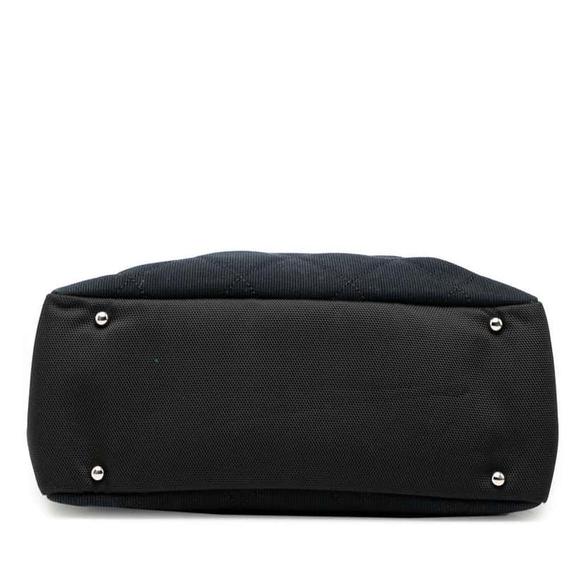 Chanel Medium Quilted Canvas Paris Biarritz Tote Blue Canvas Good condition - Inside View