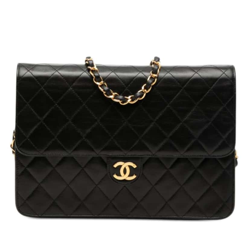 Chanel Medium CC Quilted Lambskin Single Flap Black Leather Good condition - Front View