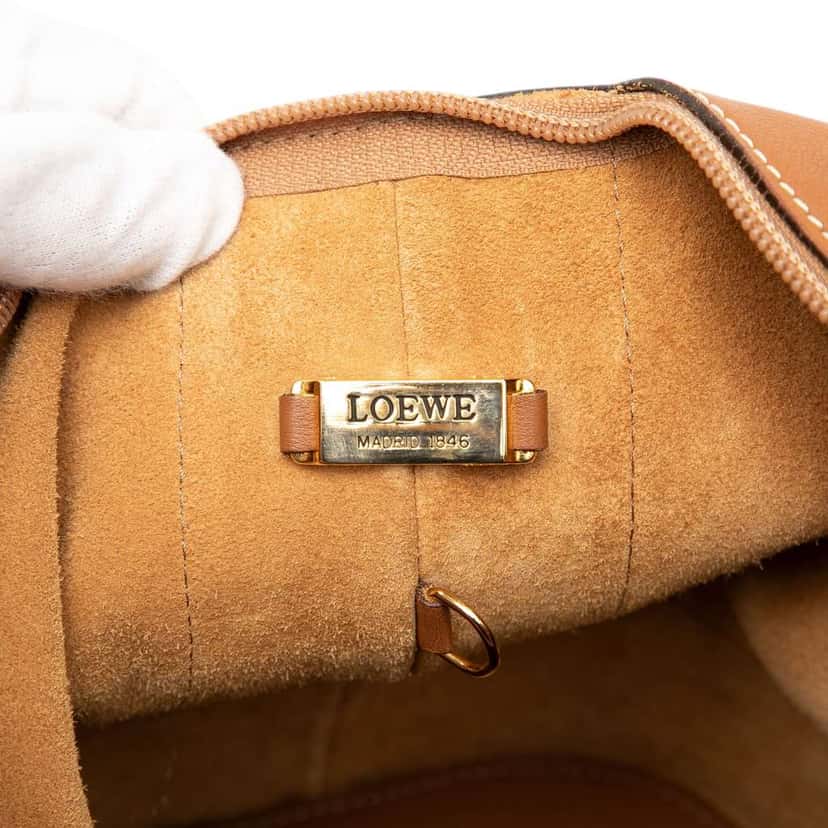 Loewe Leather Anton Triangle Backpack Brown Leather Good condition - Box View