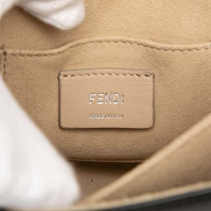 Fendi Small Leather Kan I Crossbody Black Leather Good condition - Box View