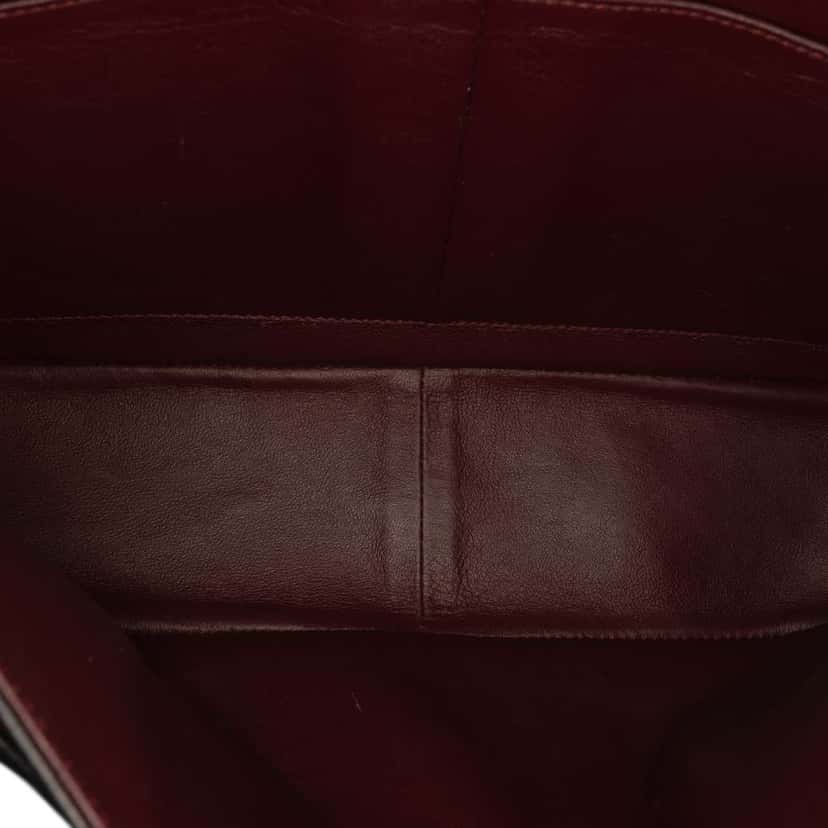 Chanel Jumbo Classic Lambskin Double Flap Black Leather Good condition - Model View